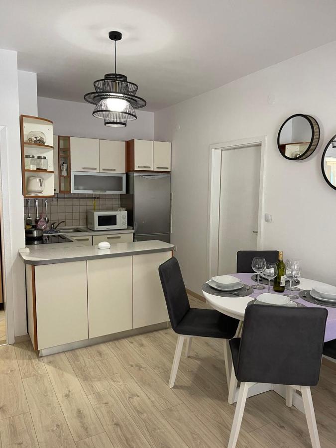 Apartments Lovro Lovran Dış mekan fotoğraf