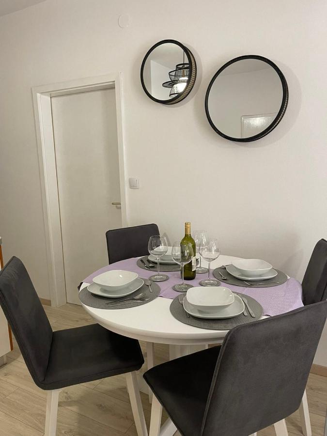 Apartments Lovro Lovran Dış mekan fotoğraf