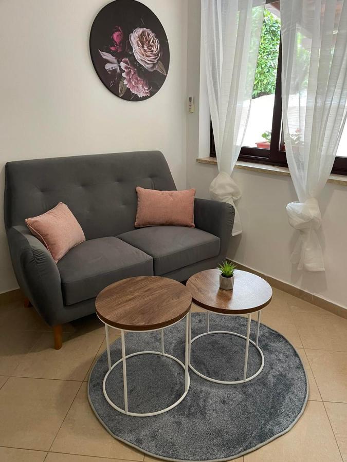 Apartments Lovro Lovran Dış mekan fotoğraf