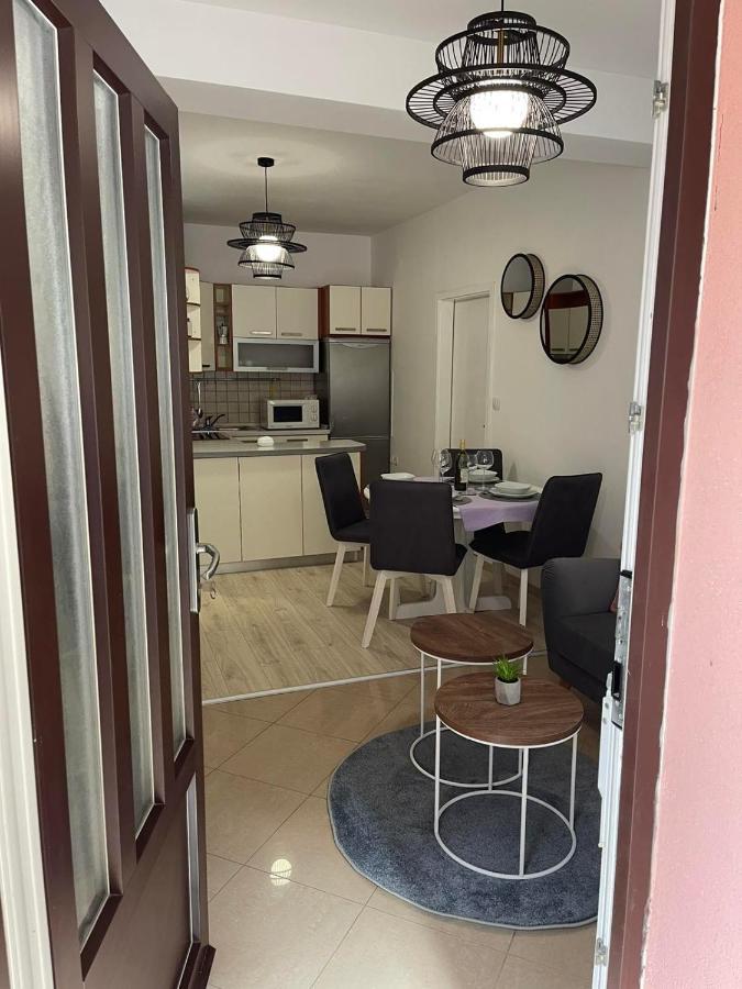 Apartments Lovro Lovran Dış mekan fotoğraf