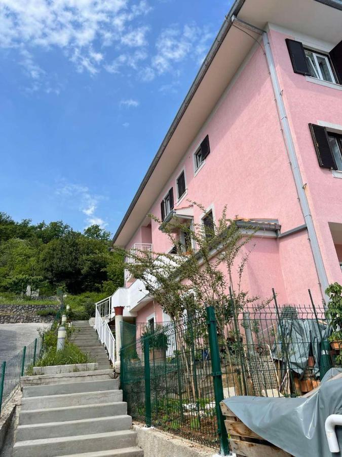 Apartments Lovro Lovran Dış mekan fotoğraf